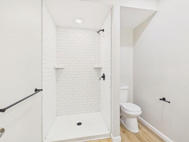 Building Photo - 1402 N 3rd St