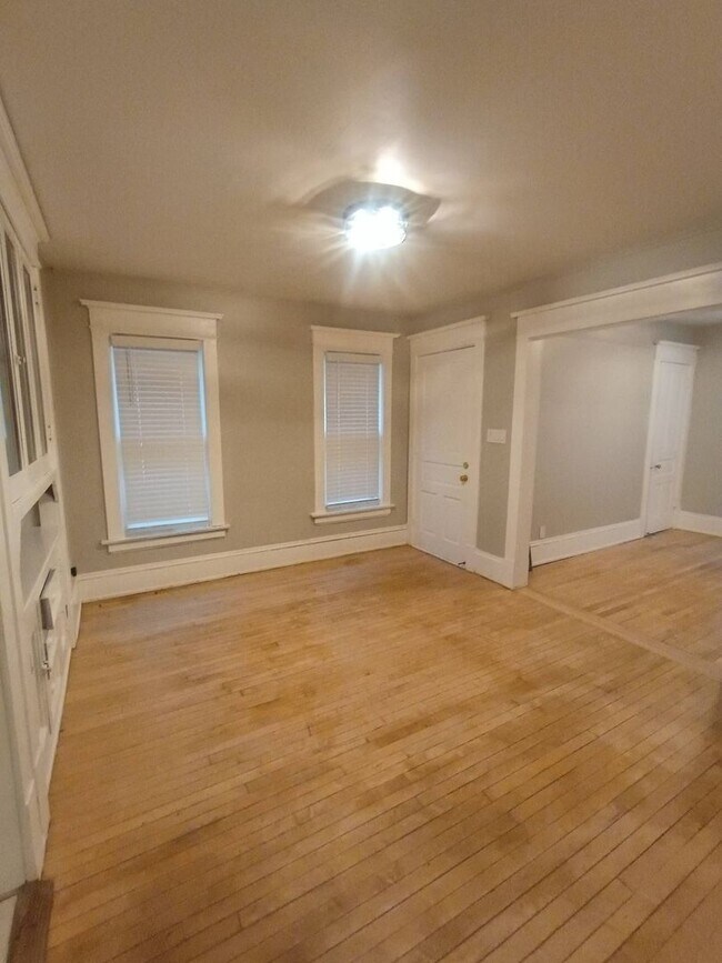 Building Photo - 2229 N 40th St