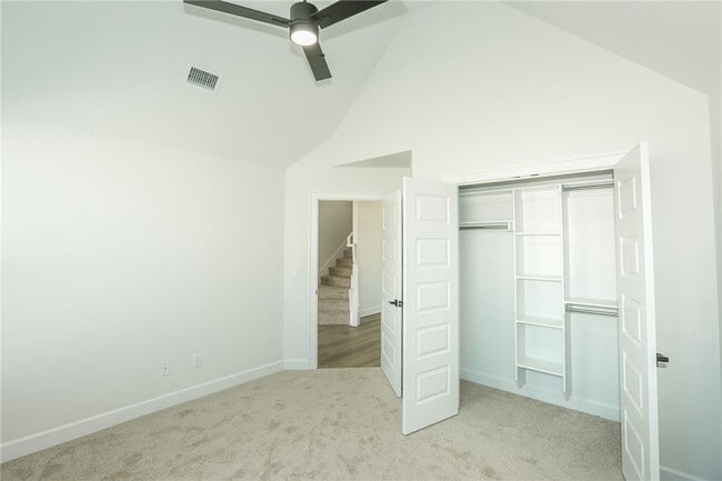 Building Photo - 3213 SW Lovely Ln