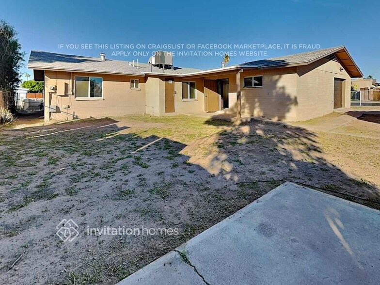 Building Photo - 1013 W Frito Ave