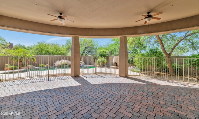 Building Photo - 8535 E Preserve Way