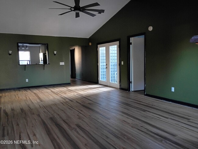 Building Photo - 5561 Mariners Cove Dr