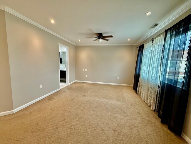 Building Photo - 1900 Summer St