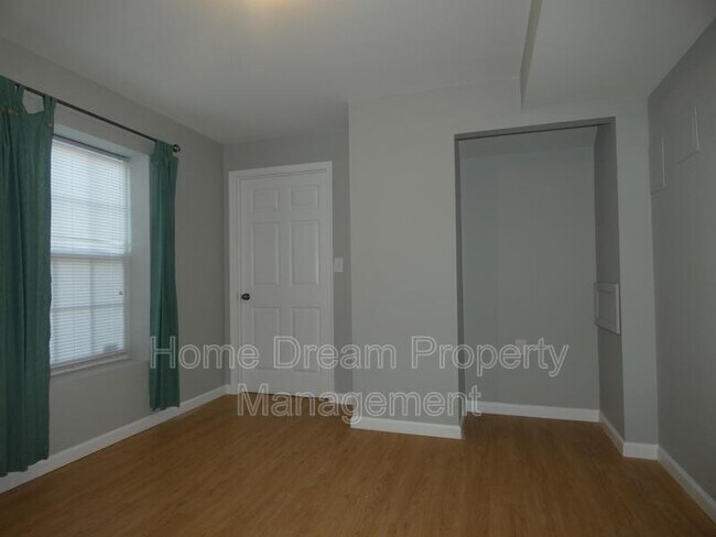 Building Photo - 88 Carriage Hill Dr