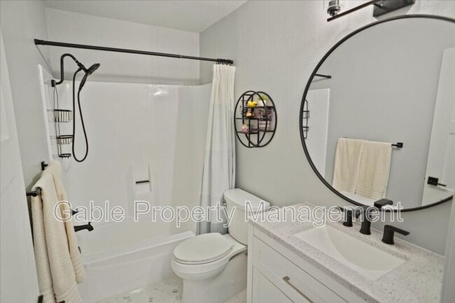 Building Photo - 24725 Sand Wedge Ln