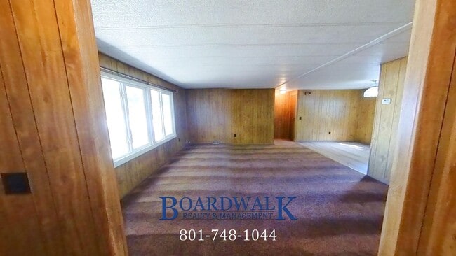 Building Photo - Marvelous Mobile Home in PG!