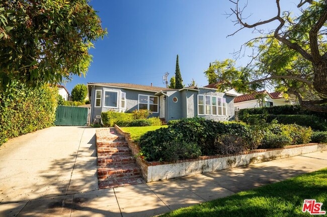 Building Photo - 1918 Prosser Ave