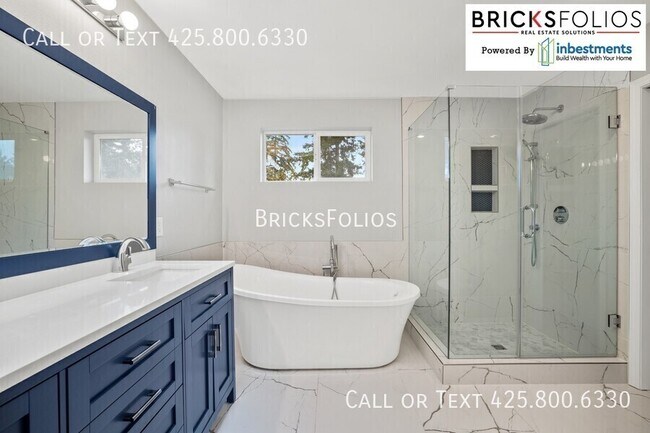 Building Photo - 11435 79th Way NE