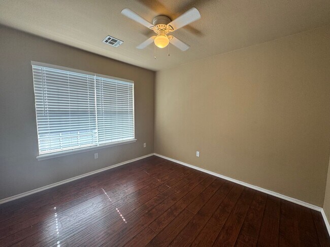 Building Photo - BIXBY - 4 Bedroom, 2.5 baths, 2 car garage...