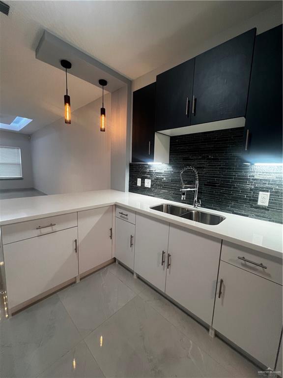 Building Photo - 18 Jackson N Rd