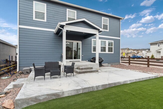 Building Photo - 2186 Prairie Smoke Dr