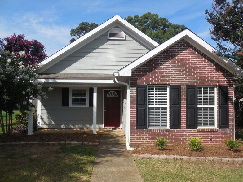 Building Photo - 309 Strawbridge Ln