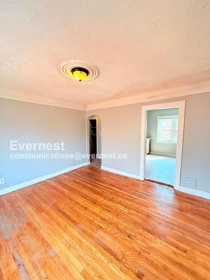 Building Photo - 15444 Appoline St