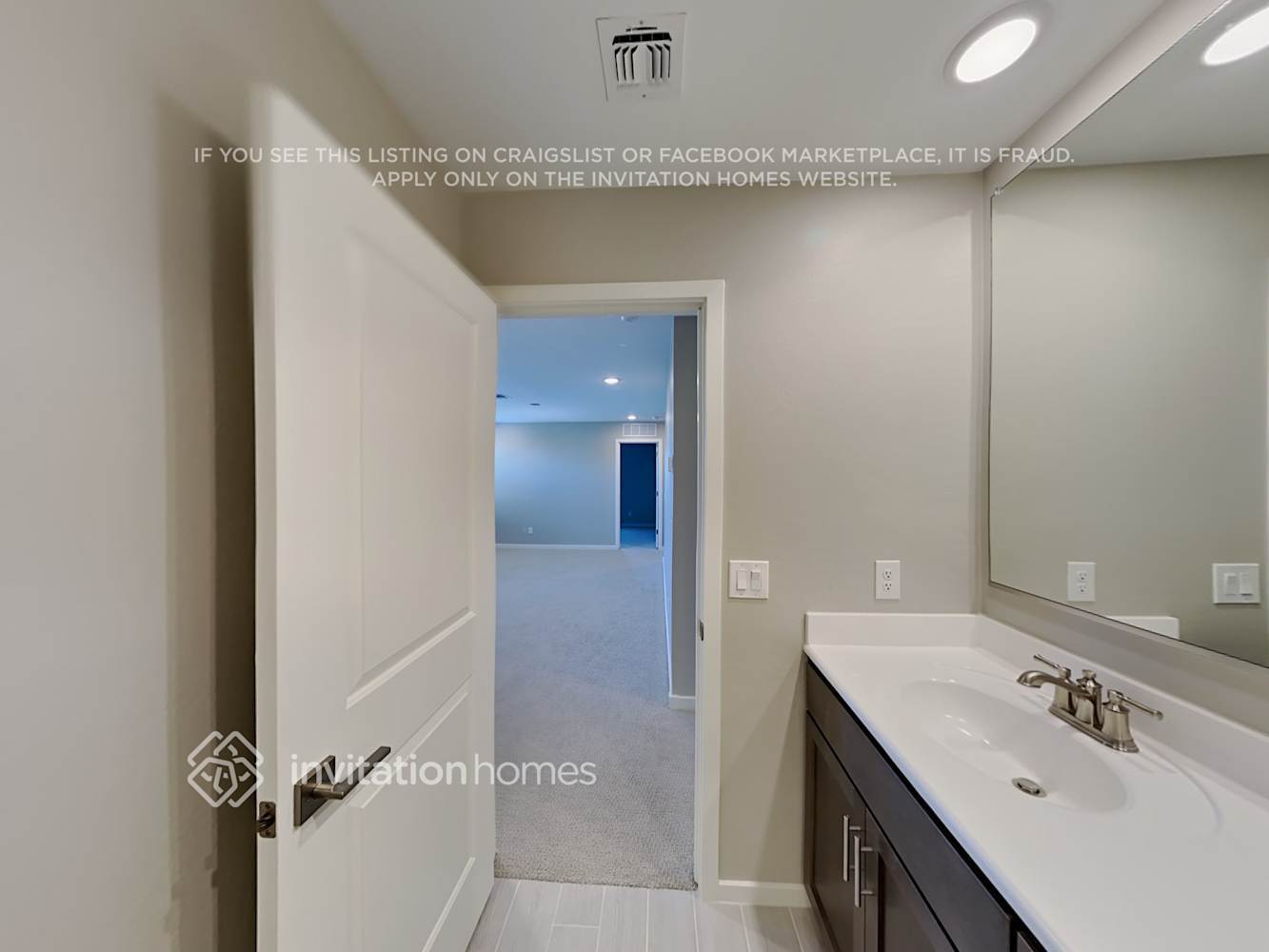 Building Photo - 40581 W Sunland Dr
