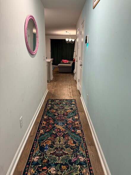 Building Photo - 141 Rosefield Ct