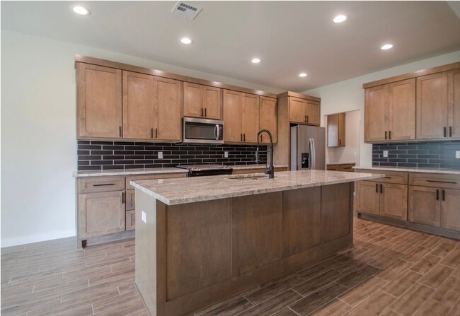 Building Photo - Gorgeous New Construction 4 Bedroom Home I...