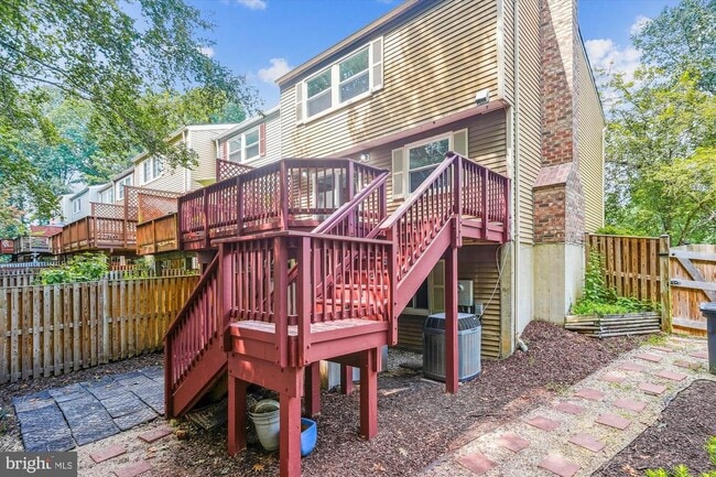 Building Photo - 8901 Gutman Ct