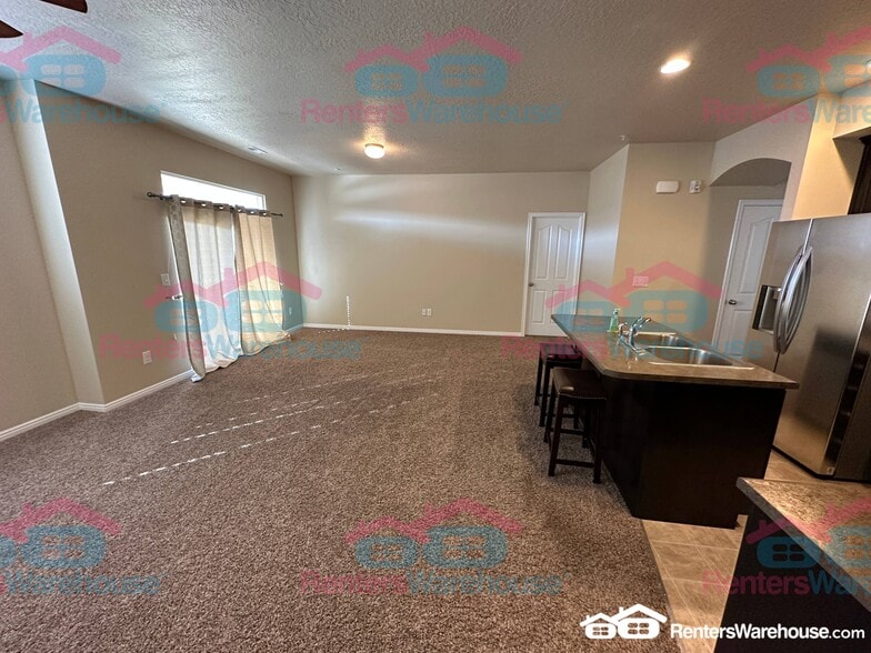 Building Photo - 3780 N Prairie Grass Dr