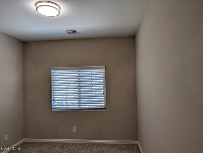 Building Photo - 6891 Dragonfly Rock St