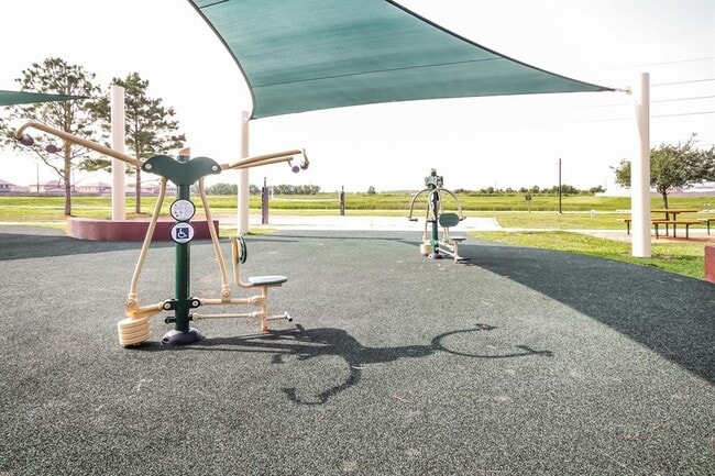 Building Photo - 8219 Ivy Wood Ct