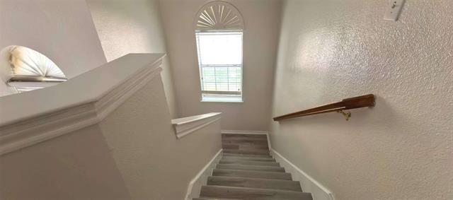 Building Photo - 6331 Windmill Cir