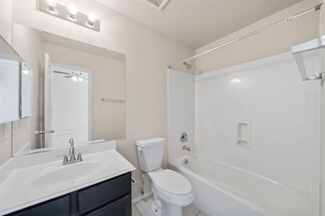 Building Photo - 15002 Arizona Sky Ct