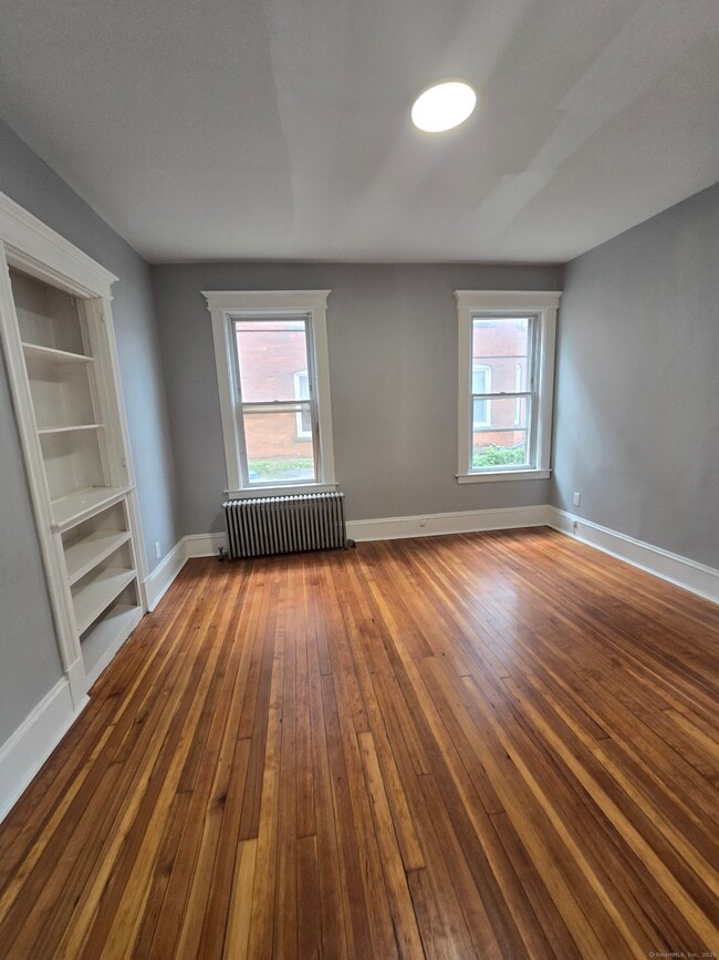 Building Photo - 78 Sisson Ave