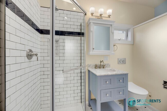 Building Photo - Intimate Luxury Space w/ Chef's Kitchen, 2 New Baths; Private Deck Overlooks Zen Courtyard
