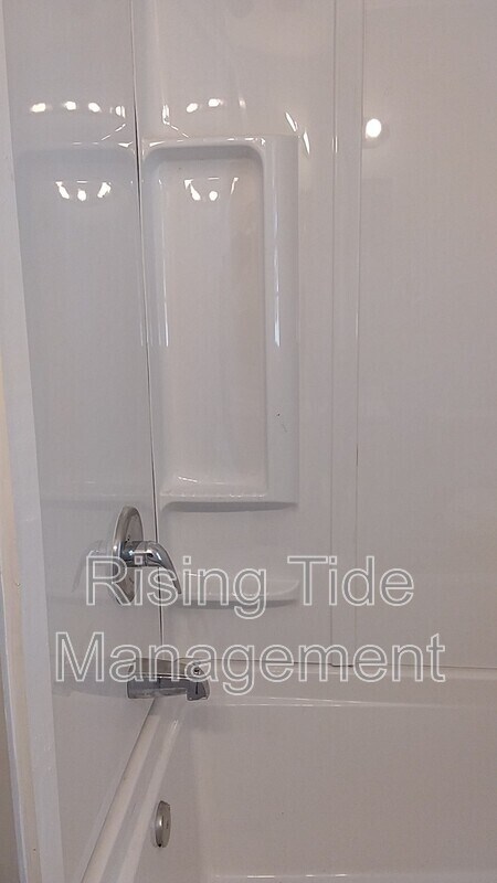 Building Photo - 4404 Avenue M