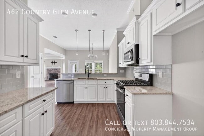 Building Photo - 462 Country Glen Ave