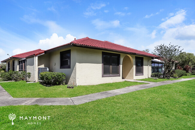 Building Photo - Charming 2 Bedroom, 2 Bath Home