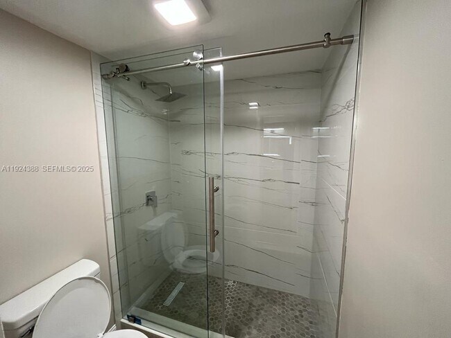 Building Photo - 4848 NW 24th Ct