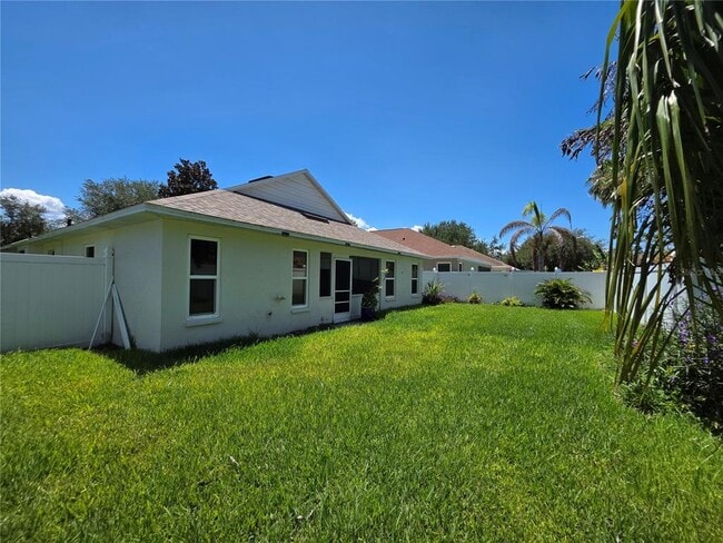 Building Photo - 806 Lesa Glen Pl