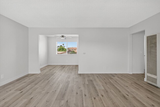 Interior Photo - The Dorian