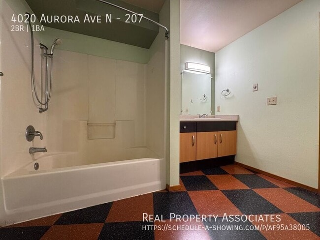 Building Photo - 4020 Aurora Ave N