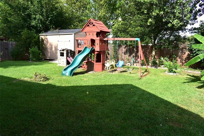 Building Photo - 12706 Highmanor Dr