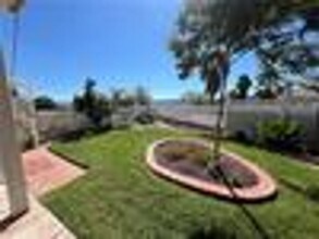 Building Photo - Stunning Single-Story with Million Dollar ...