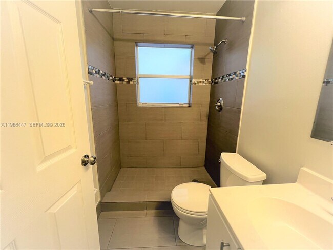 Building Photo - 14136 SW 149th Pl