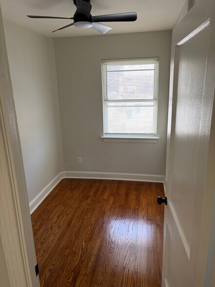 1st Bedroom - 3144 M Pl SE