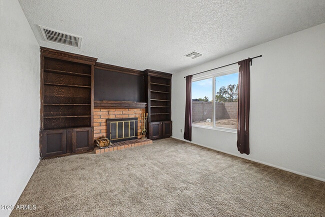 Building Photo - 932 W Libra Dr