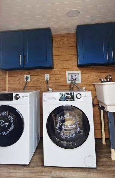 Building Photo - 640 Homestead Ave