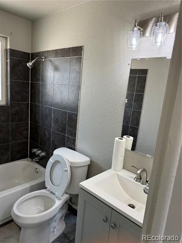 Building Photo - 715 Tennyson St