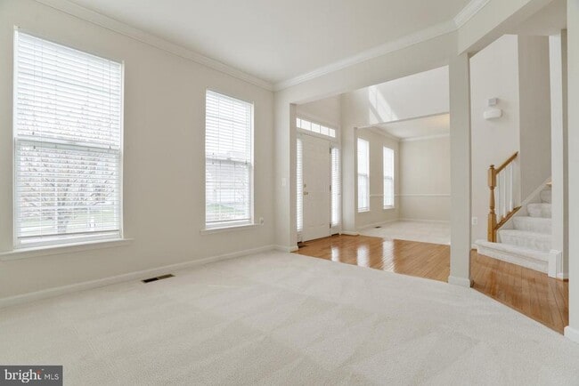Building Photo - 9800 Traver St