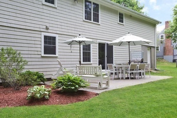 Building Photo - 80 Adams St