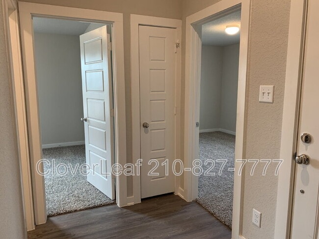 Building Photo - 708 Stonemanor Bay