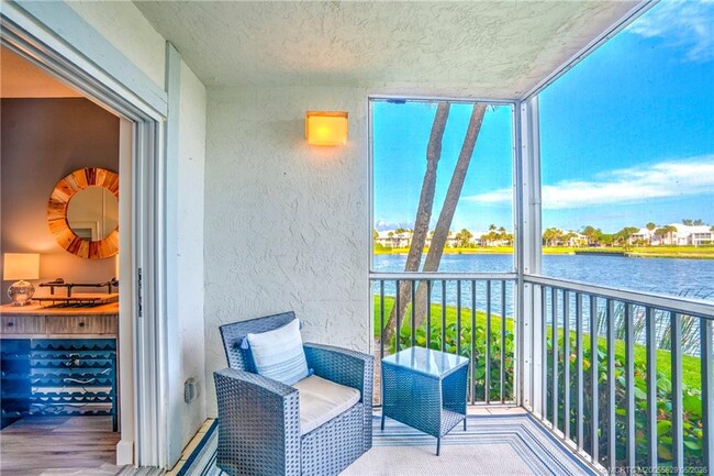 Building Photo - 5601 NE Gulfstream Way
