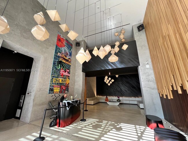 Building Photo - 151 SE 1st St