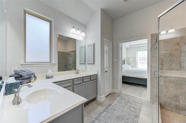 Building Photo - 29323 Sagewood Arbor Ln