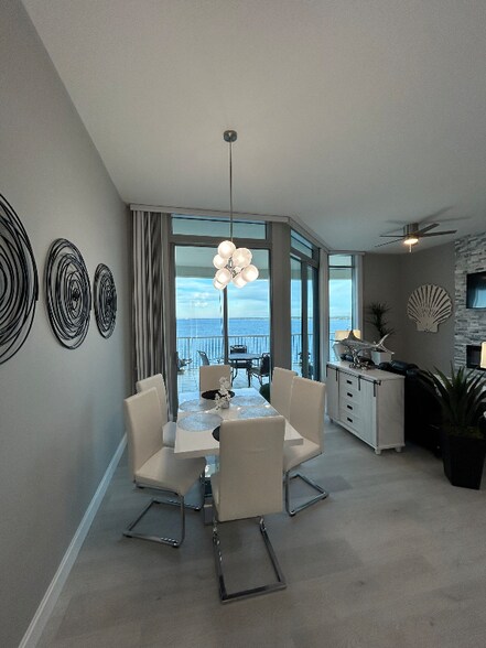 Building Photo - 6422 US-98