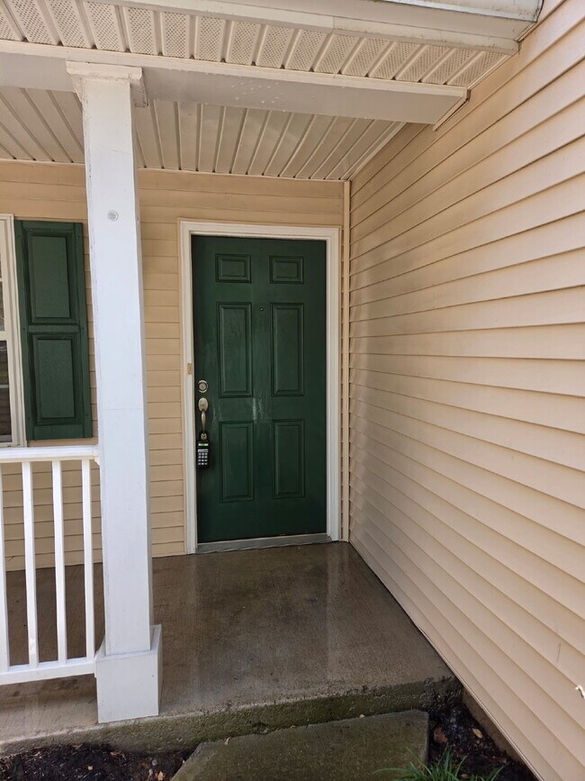 Building Photo - Charming 2 Bed, 2.5 Bath Townhouse in Nashville - Perfect Rental Opportunity!